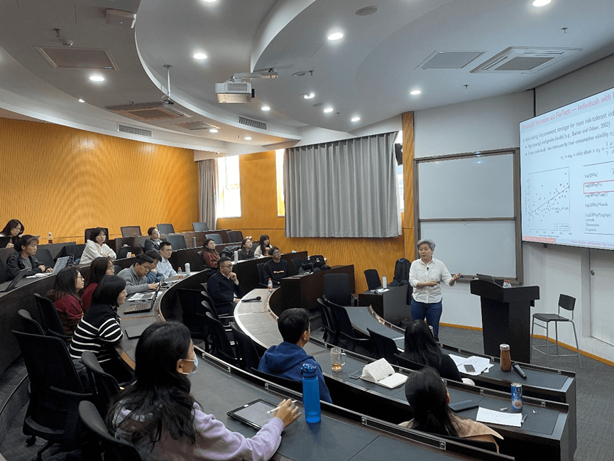 大学国家发展研究院余昌华副教授,李力行教授,胡佳胤助理教授,王勋副