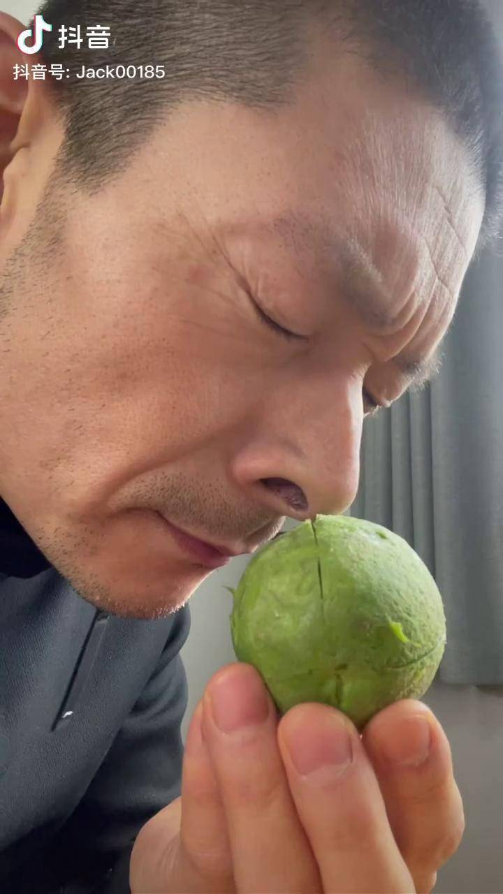 奢侈大饼哥