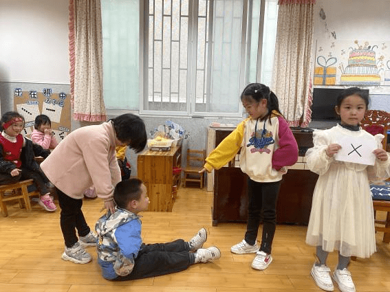 精培细研 推进学前教育优质发展（十八）