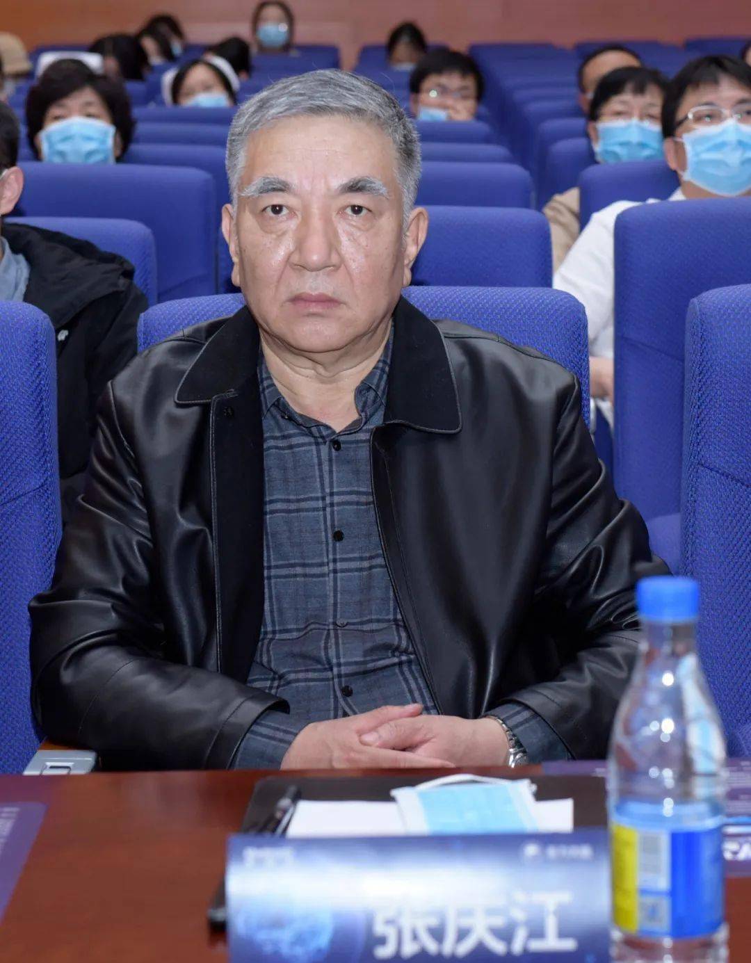会议邀请到首都医科大学宣武医院小儿神经外科曾高,杜建新主任团队