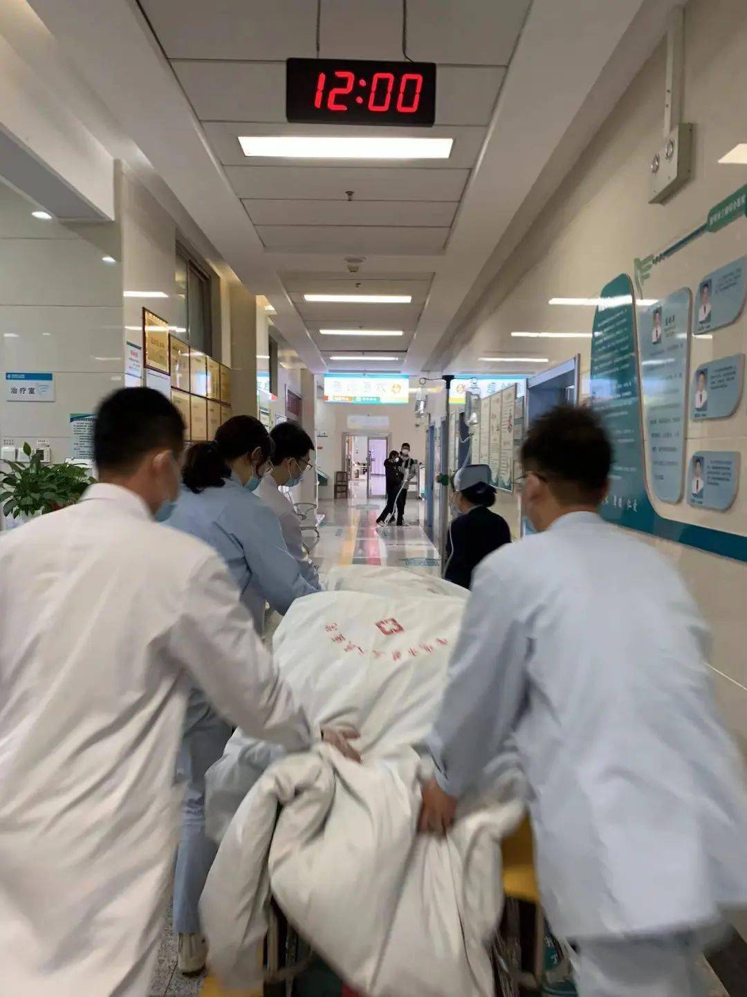 关于地坛医院帮忙挂号陪同看病-住院入院快速协调的信息 关于地坛医院帮忙挂号陪同看病-住院入院快速协调的信息