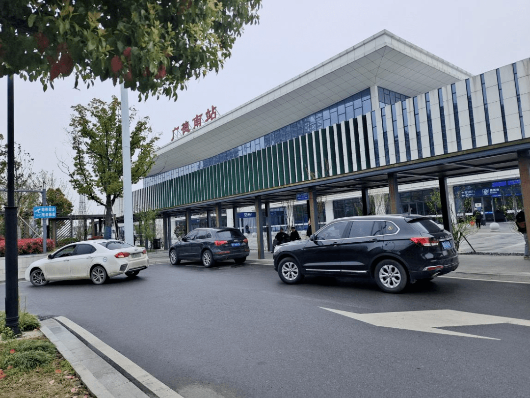 广德:高铁旅客换乘难,解决了!_出租车_乘客_车辆