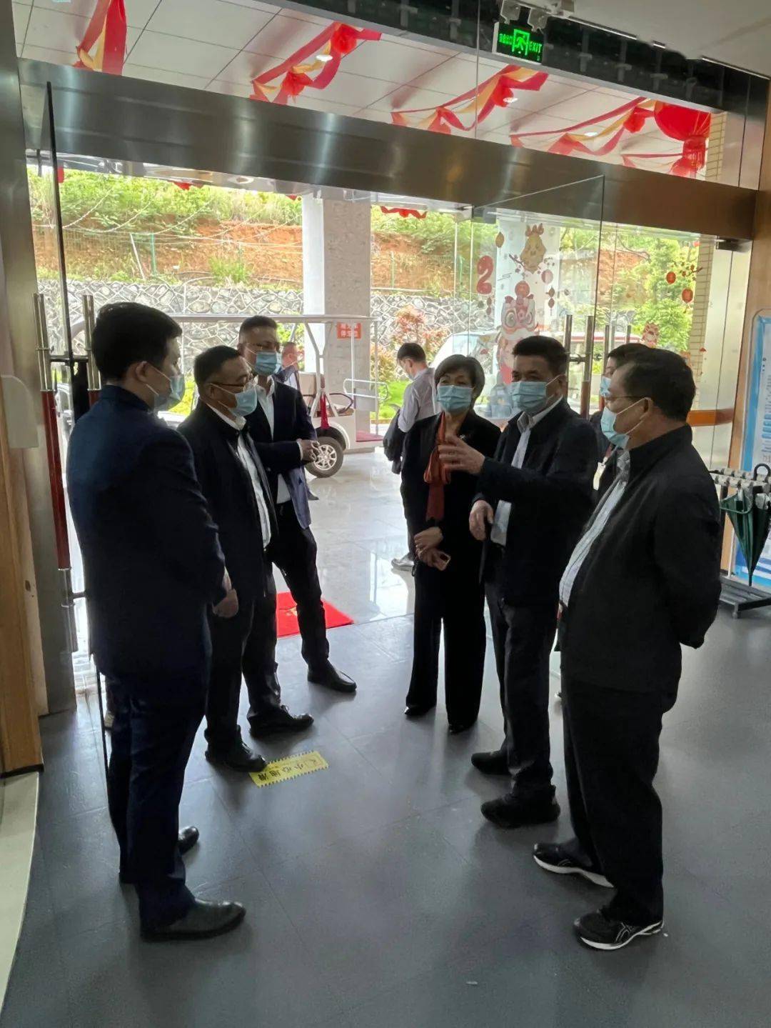 4月12日至13日,省政协社法委主任洪仕建带领"大力发展养老事业和养老