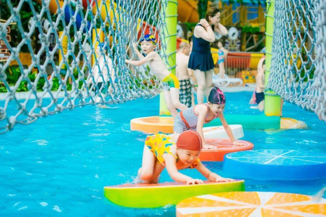 五大主题区域,十几种水上项目!还有百斤小龙虾免费吃,儿童趣味项目
