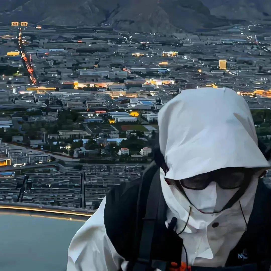 头像| 狙中心脏的超棒头像_明星_类型_什么