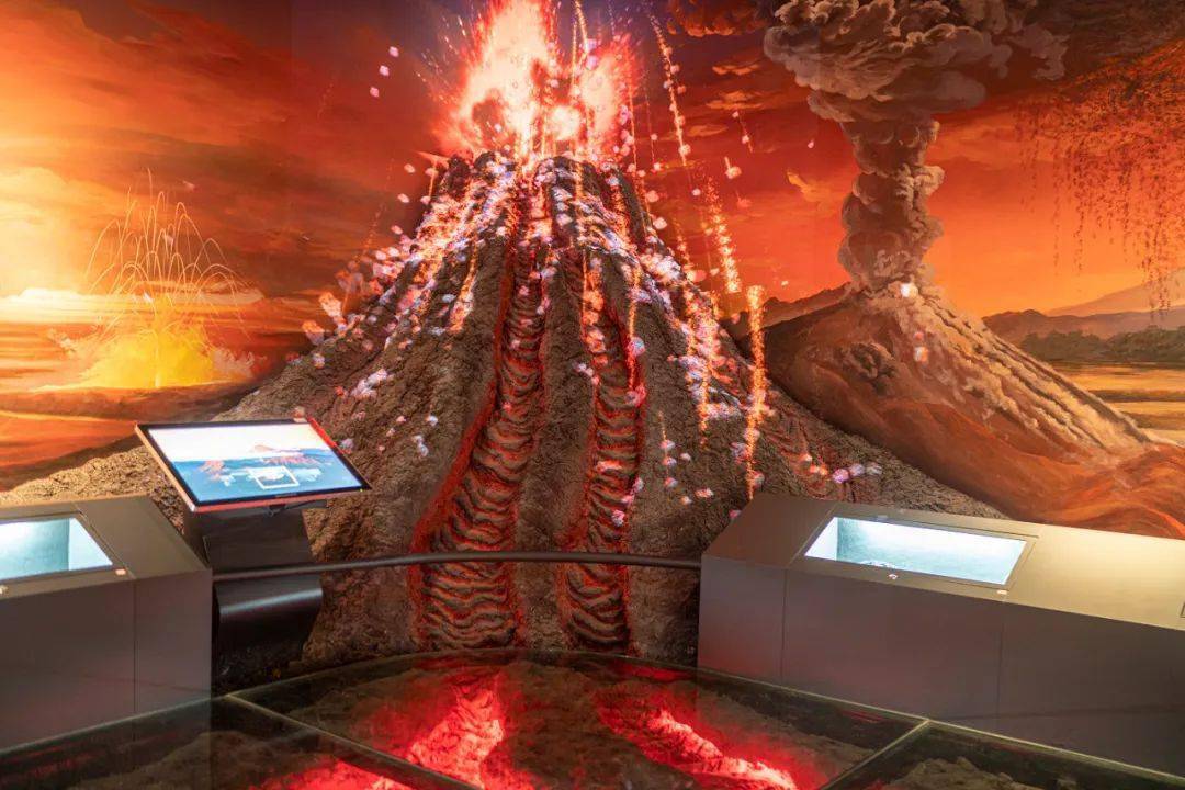 岩浆溢流侏罗纪-白垩纪时期那么中生代的浙江则是遍布着火如果说