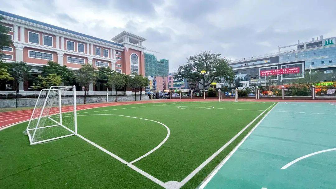 南城阳光中心小学