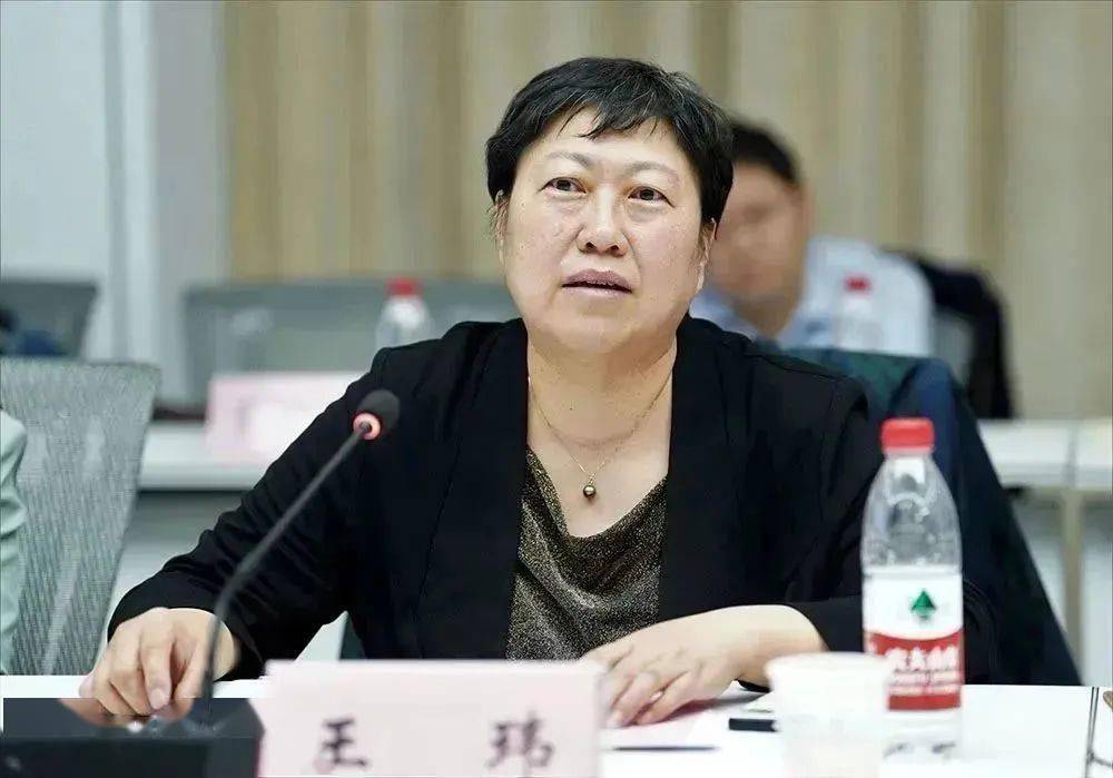 王玮对学校"立足北京,服务首都"为北京市培养和输送高质量人才表示了