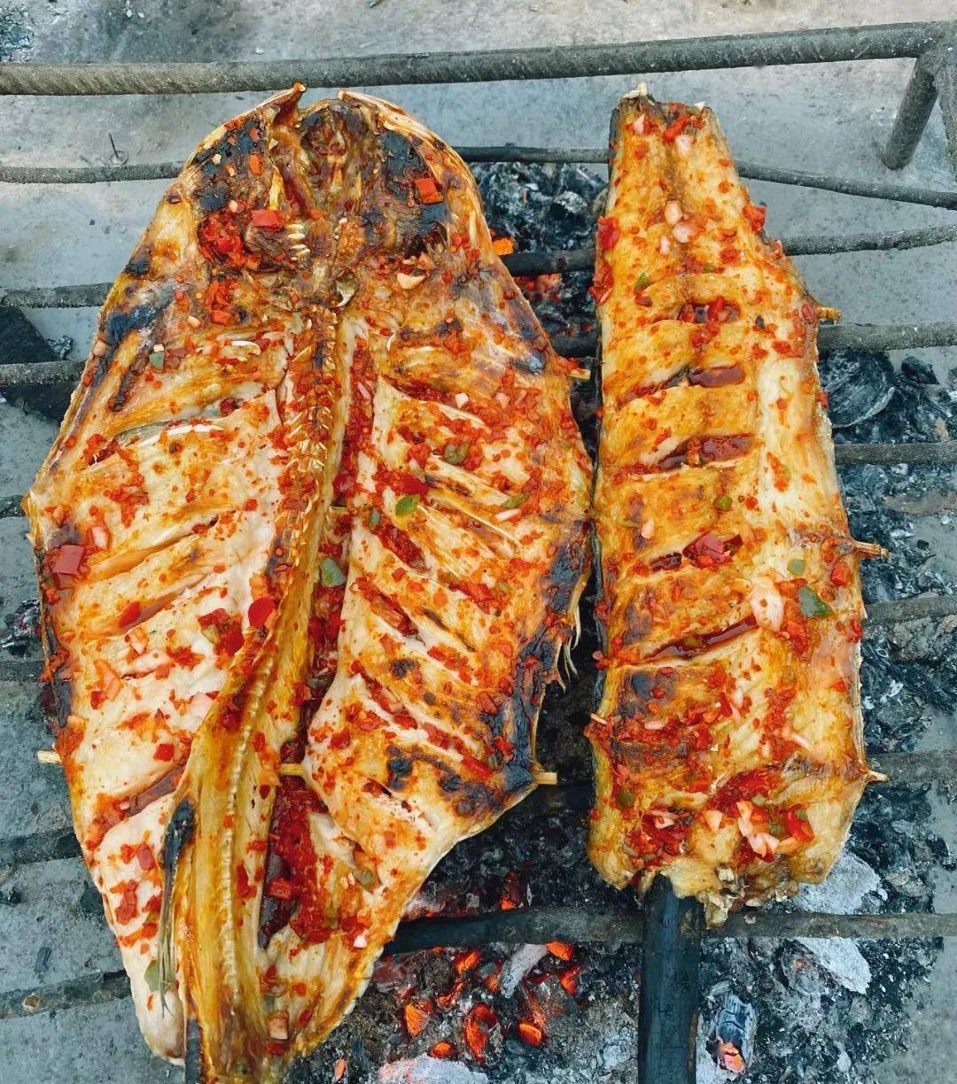 美食| 新疆最有风情的地方其实是这个美食之都!_喀什_巴楚_烤包子