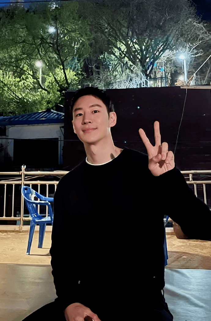 自律到变态的rain,41岁成这样了…_刘在石_身材_观众