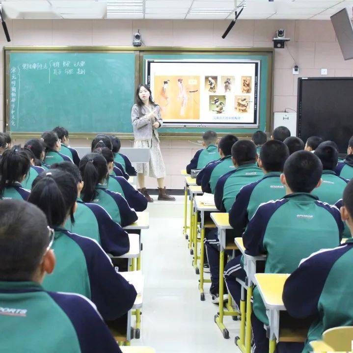 匠心引领促成长,精准指导提质量——阿荣旗初中历史教研员助力青年