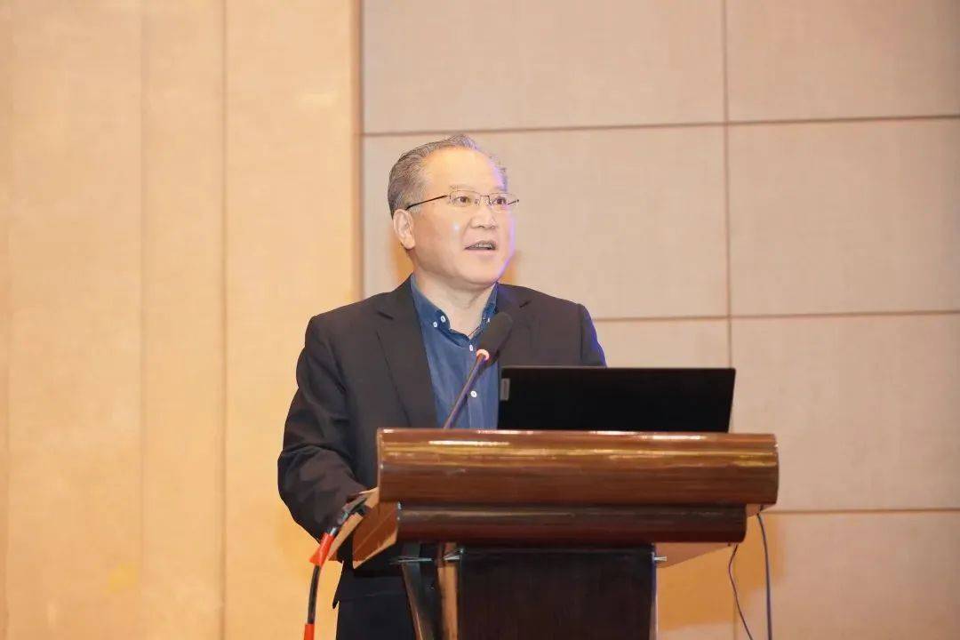 南京钢铁联合有限公司总裁助理孙茂杰主持会议精彩集锦