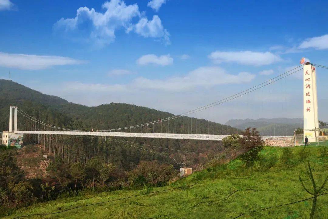 天心洞坐落在福建省南安市水头镇的琼花山麓,是南安独一无二的佛道两