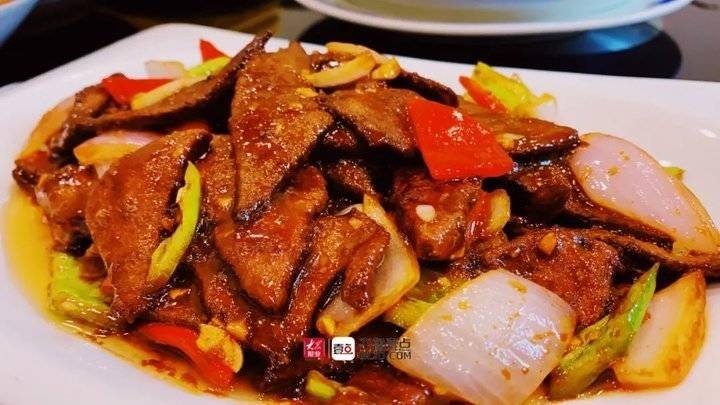 「泰安“十佳餐厅”之鲁菜根」蒜香海鲈鱼等店铺招牌菜大放送必威 必威betway(图7)