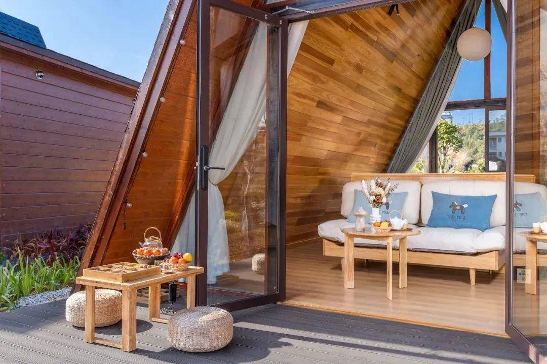 河源紫金遇见北欧风三角木屋温泉山间民宿丨紫金九和裸云·在望_房间