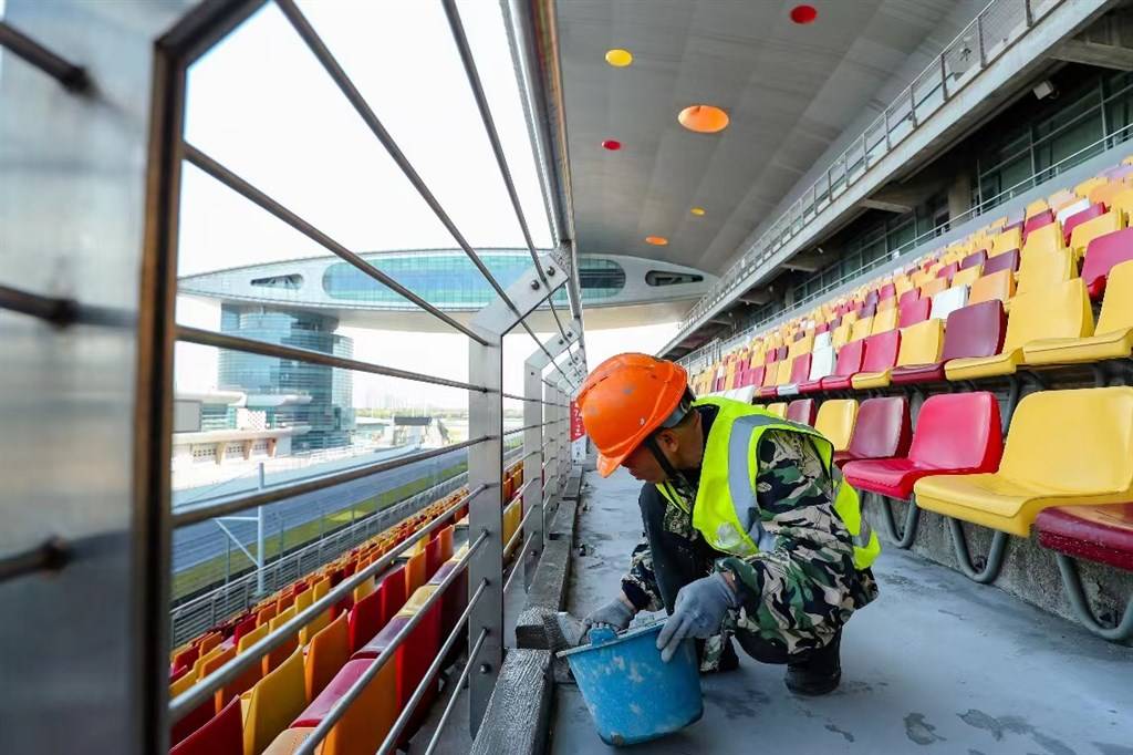 等待F1中国站回归！上赛道获得新一轮国际汽联一级赛道认证（f1赛车概念车）
