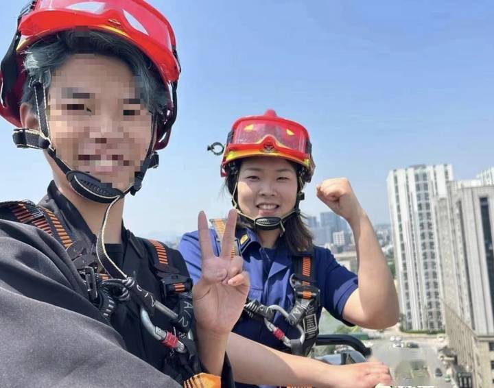 赴了一场很热血的约_周颖_杭州_指挥中心