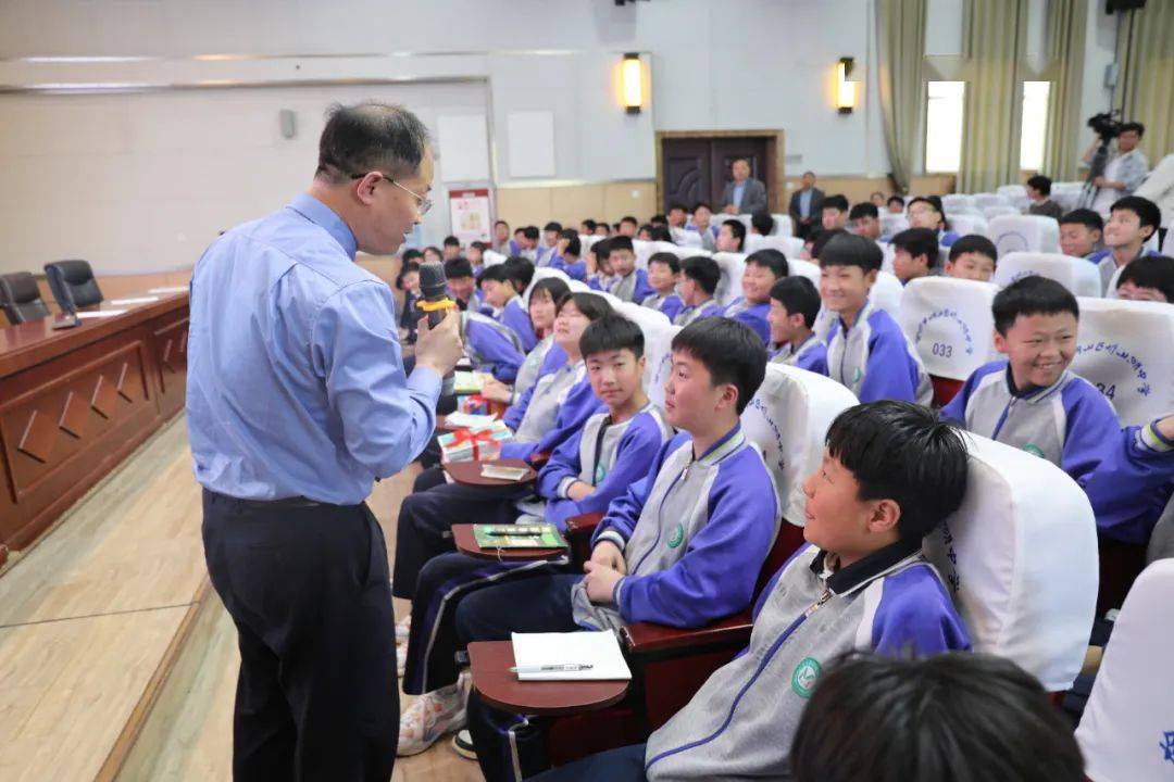 民法典进校园徐州市"第五届青少年法治宣传教育周"启动_铜山区_未成年