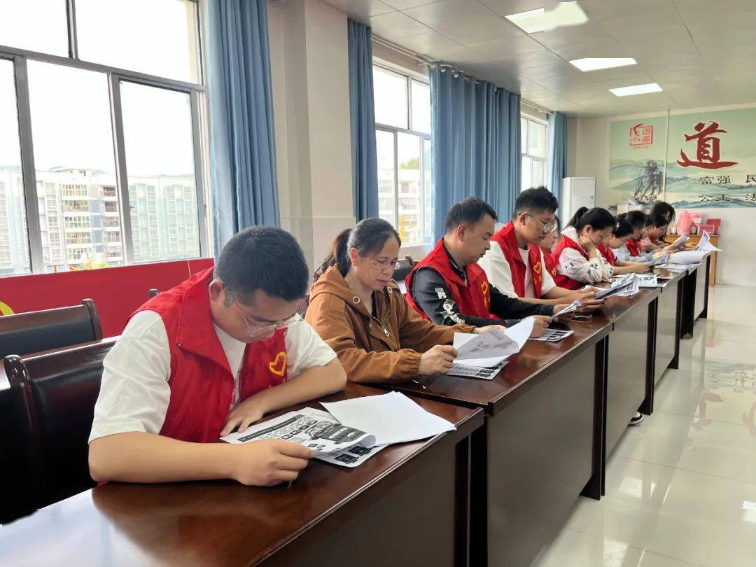 【文明实践在务川】镇南镇:文明实践助力环境卫生建设