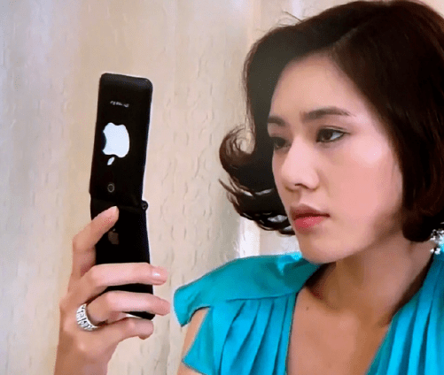 最近秋瓷炫在《乘风2023》一公跳舞被网友形容:像极了我的人生,不知道