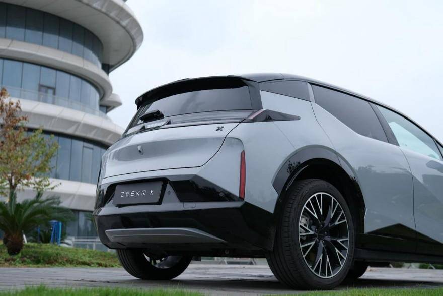 极氪x多少钱一台 c3b4518882cb4b049560a190373cffc8.jpeg