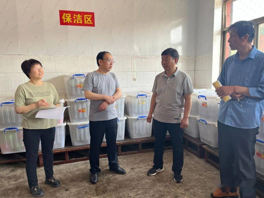 【狠抓安全】襄汾副县长张海荣督导检查包保单位食品安全工作