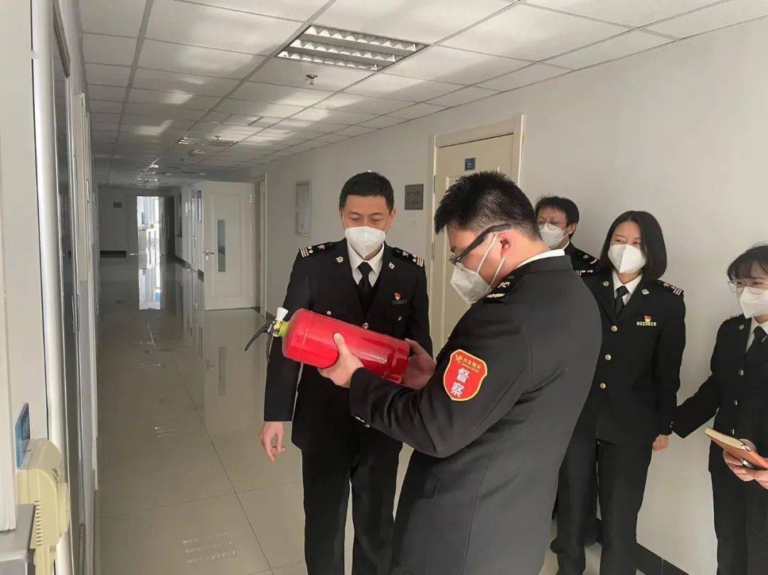 丹东海关"学,训,督"扎实开展内务规范强化月活动_纪律_工作_部队