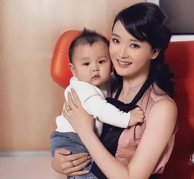 嫁进百亿豪门后,王艳变了个人,直接表示豪门很复杂_儿子_婆婆_言语