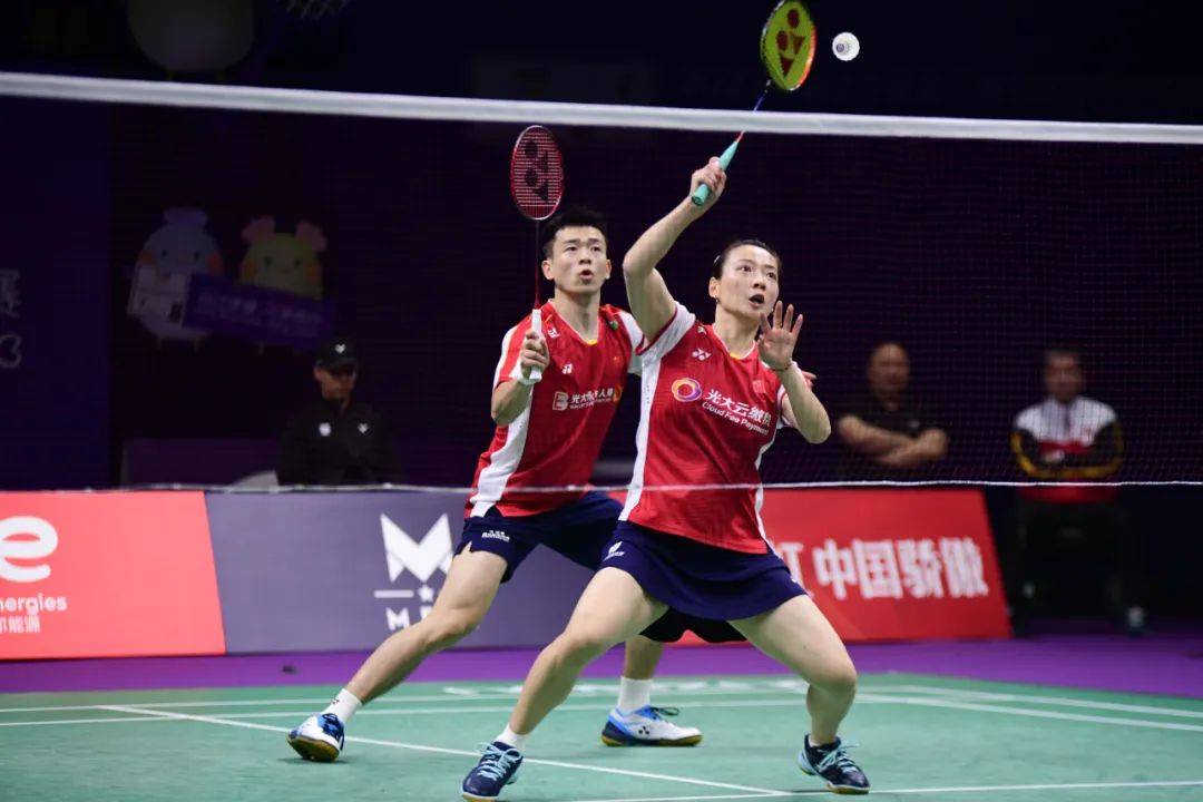 昨晚中国羽毛球队再次见证历史_对手_韩国队_决赛