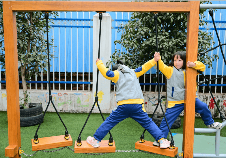 柳倩:促进学前儿童身体移动能力发展的教育策略_幼儿_动作_运动