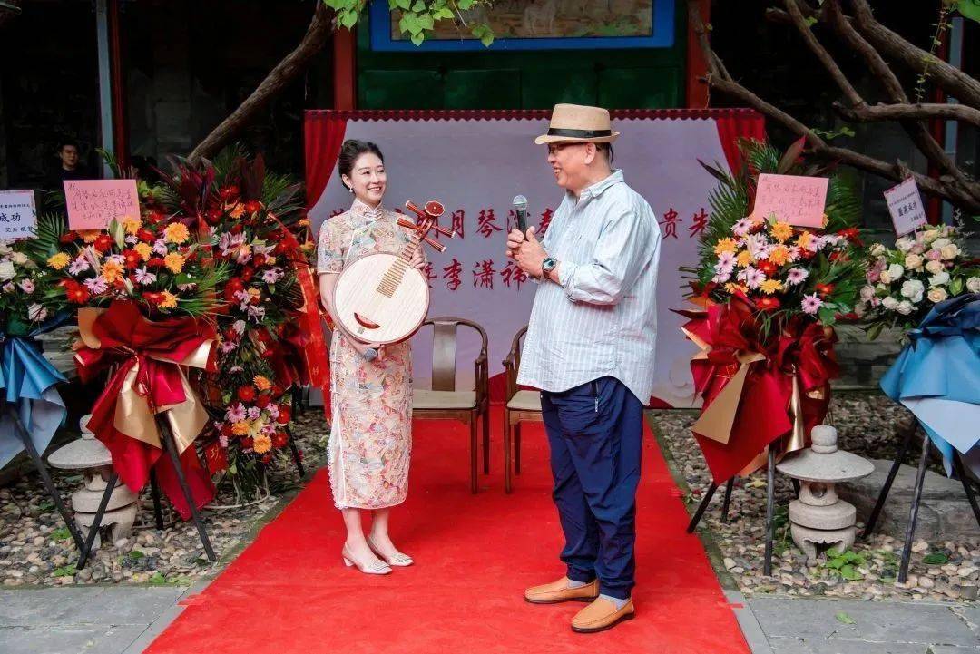 尚门映桃李 师承长清音 著名京剧月琴演奏家尚长贵先生收徒李潇祎拜师