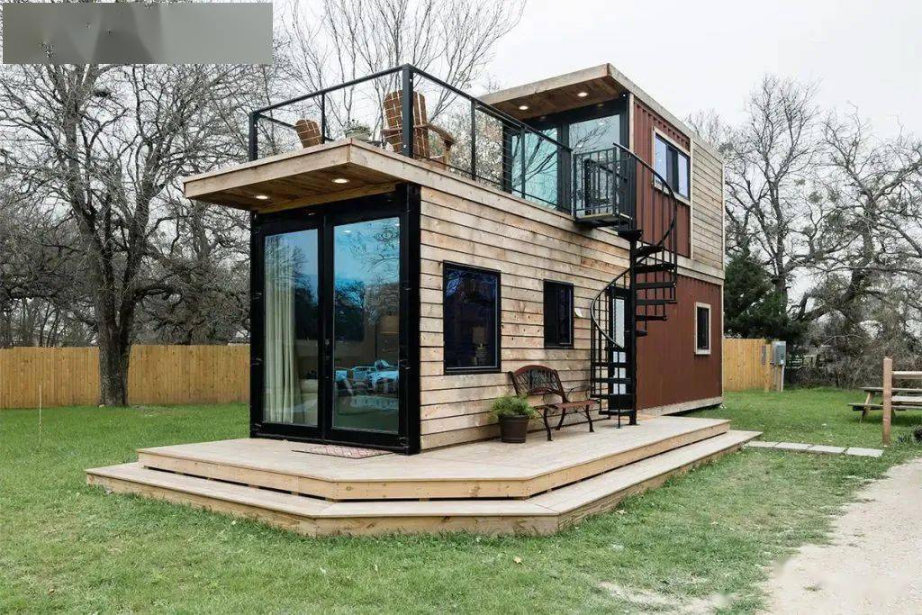 tupperware hinged lid container