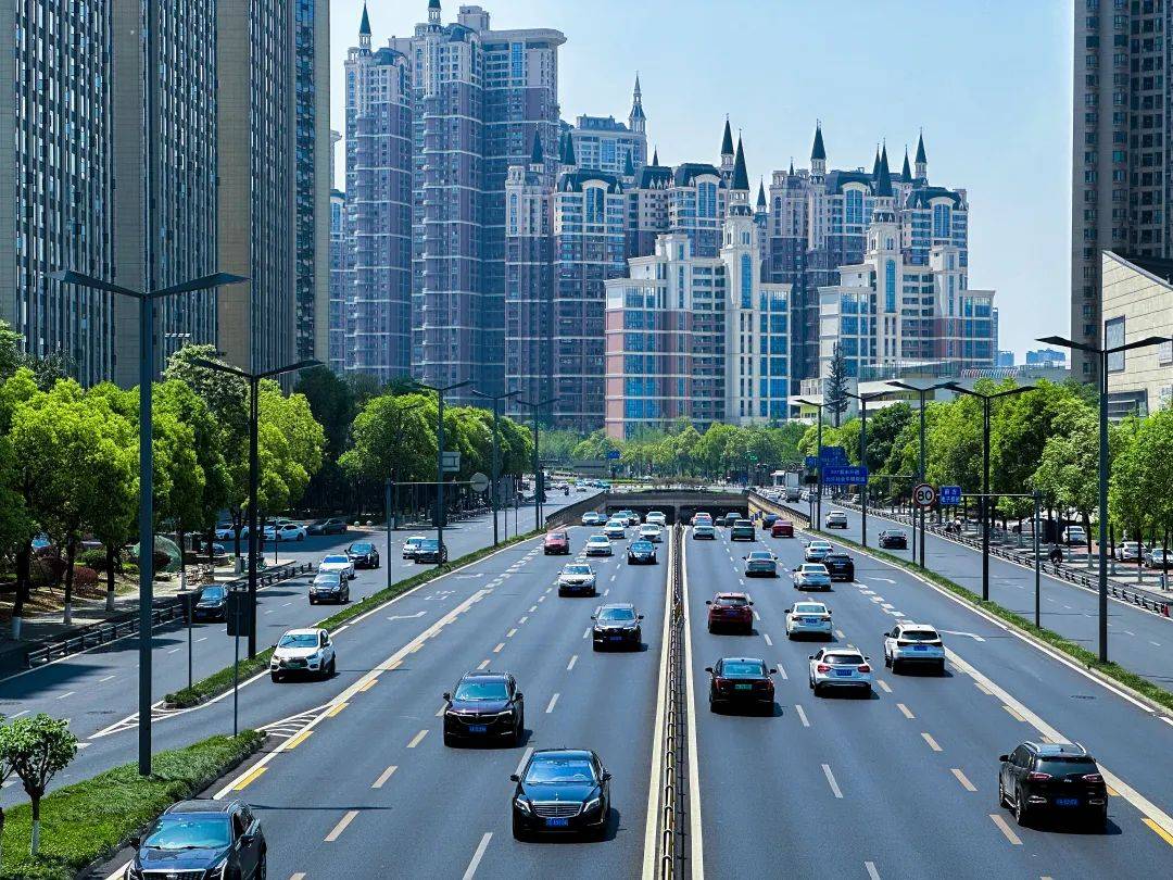 通告有效期5年机动车通行规定作调整至梓州大道沈阳路跨线桥)(科华南