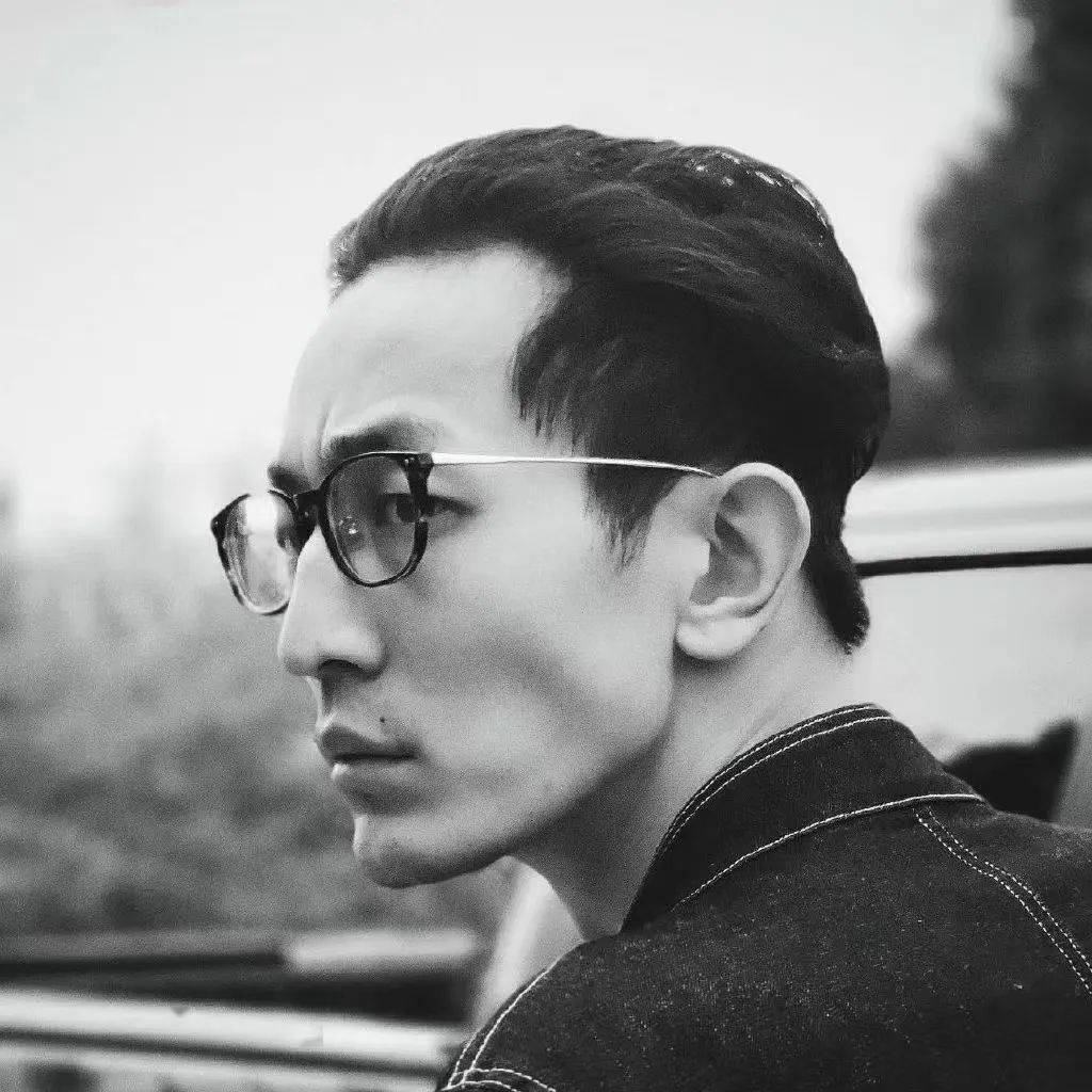 1087x溜溜哥签售b栋一层5月27日-5月28日11:08-18:00中国汽车改装文化