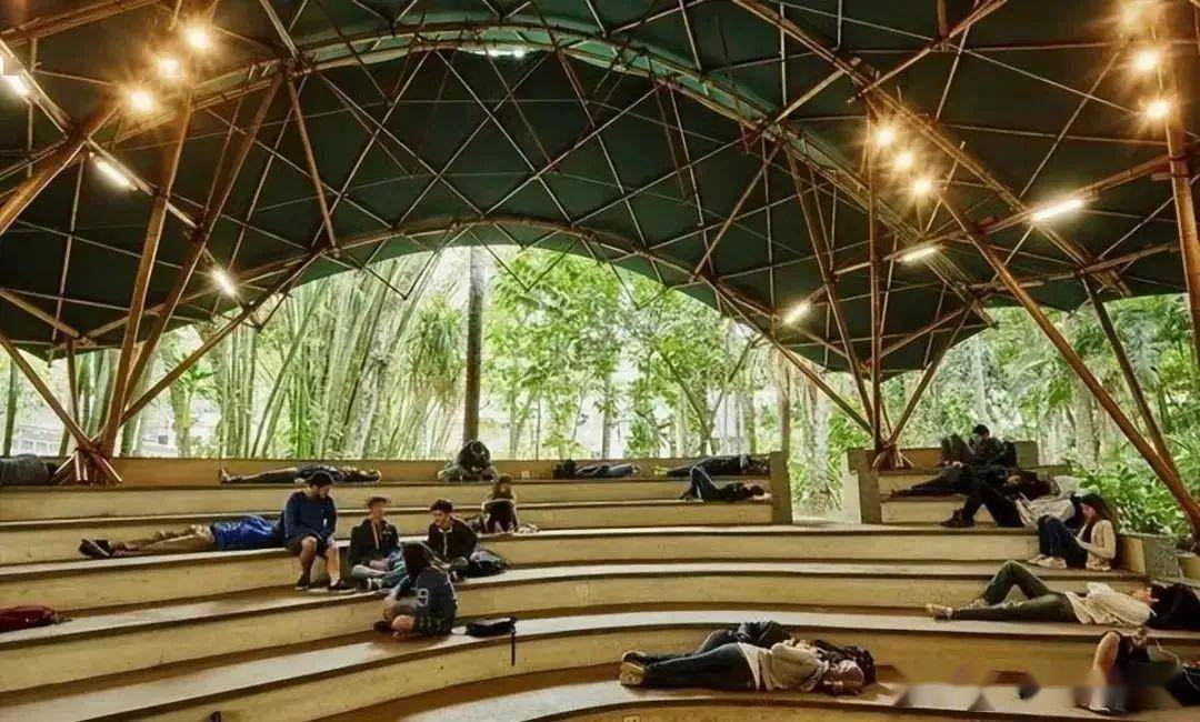 创意乡村剧场,在地文化的活力新载体_舞台_空间_竹林