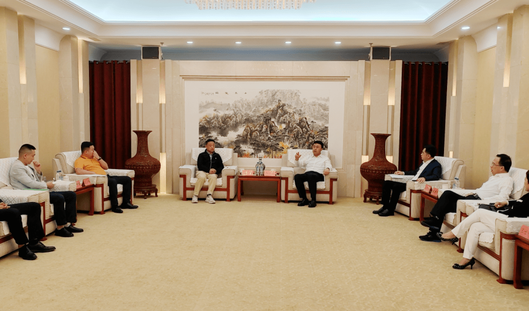 李兵会见玉禾田环境发展集团来宾_七台河_服务_周平