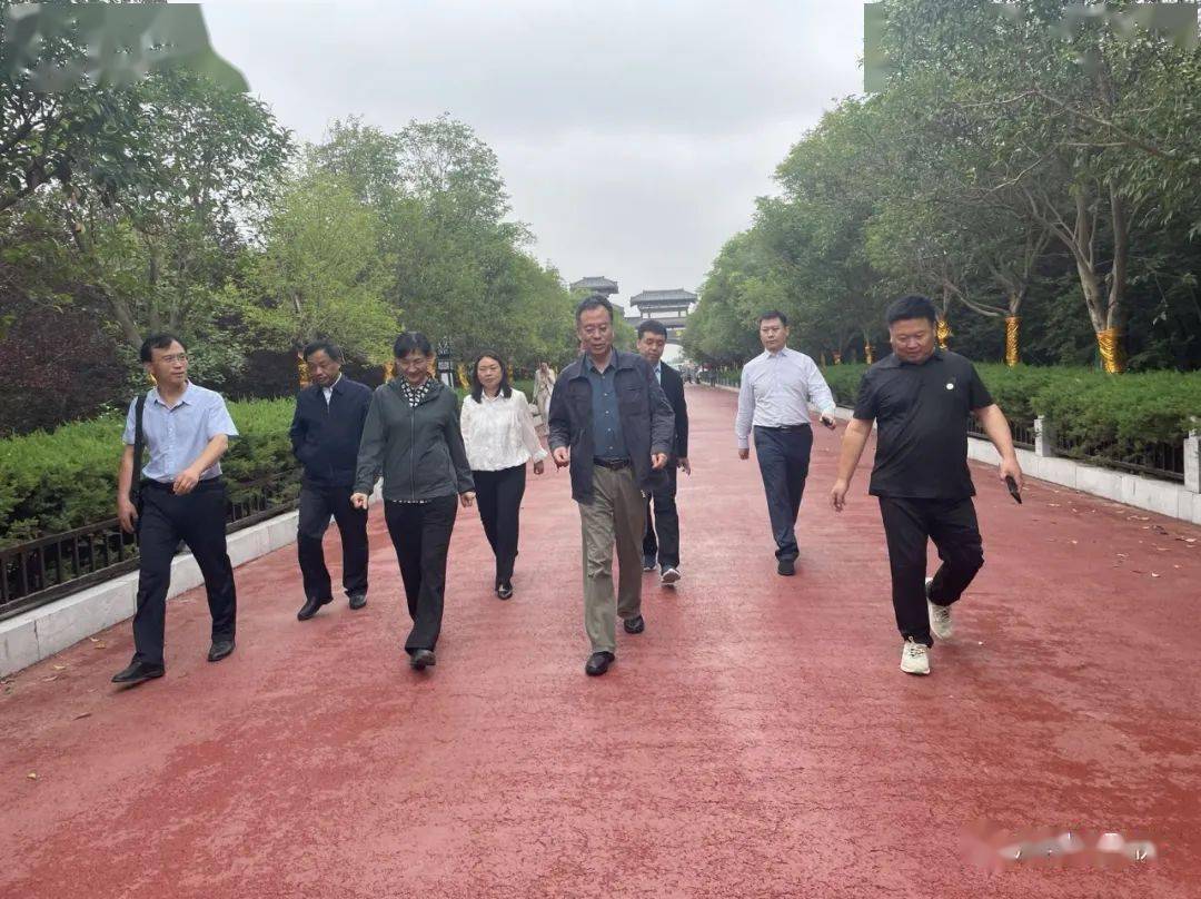 【工作动态】省政协办公厅一级巡视员曹金强到我县调研“根亲文化”