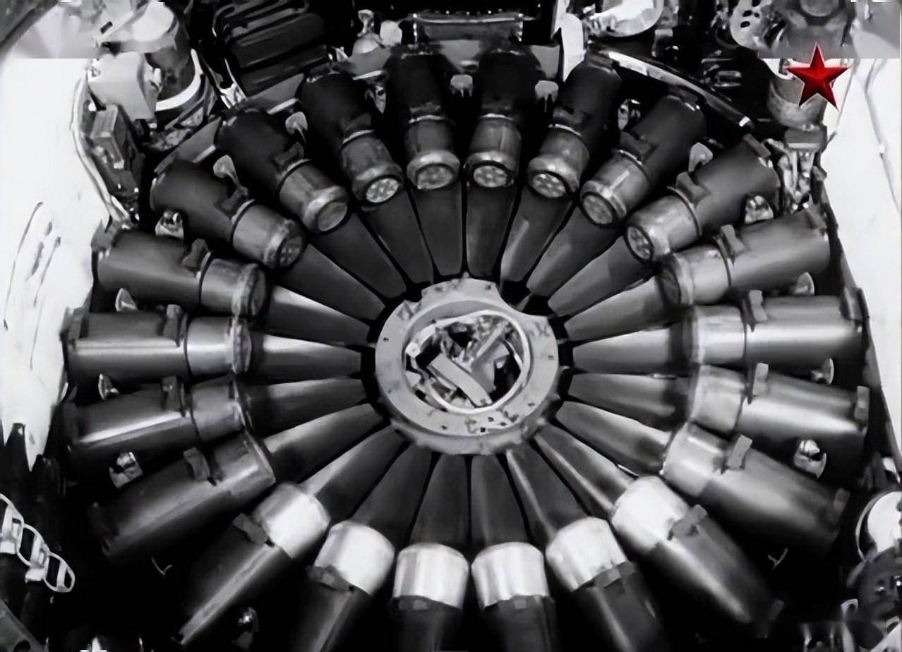 那就是在坦克设计上,全面提高普及坦克自动装弹机.