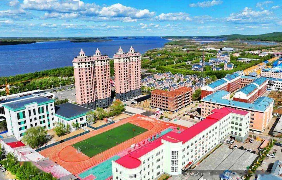 从抚远港出境,沿俄罗斯阿穆尔河经哈巴夫斯克,共青城,马戈港可驶入