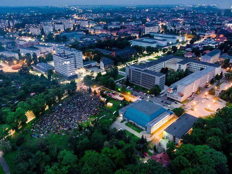 欢迎报考 | 燕山大学中外合作办学项目招生简章_西里西亚_波兰_专业