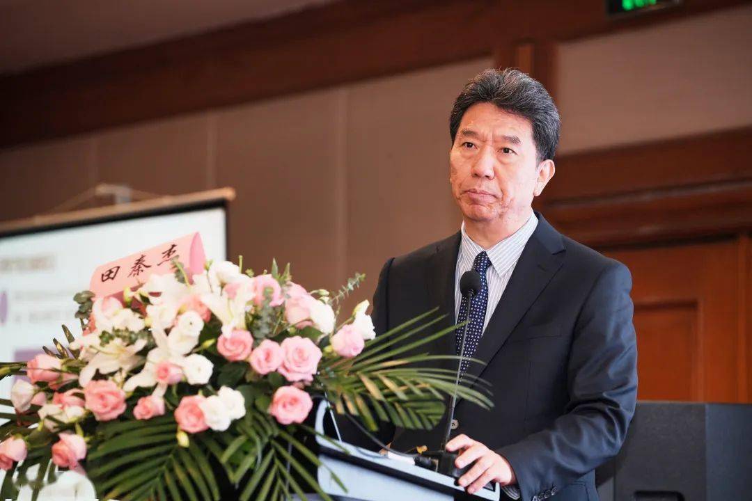 北京协和医院郁琦教授北京协和医院的郁琦教授,田秦杰教授和陈蓉教授