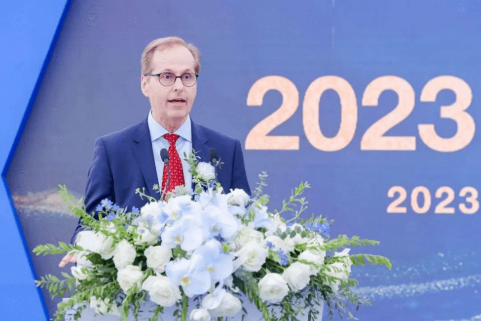 陈建宁以及来自江北新区和新材料科技园各个政府部门领导也出席了活动