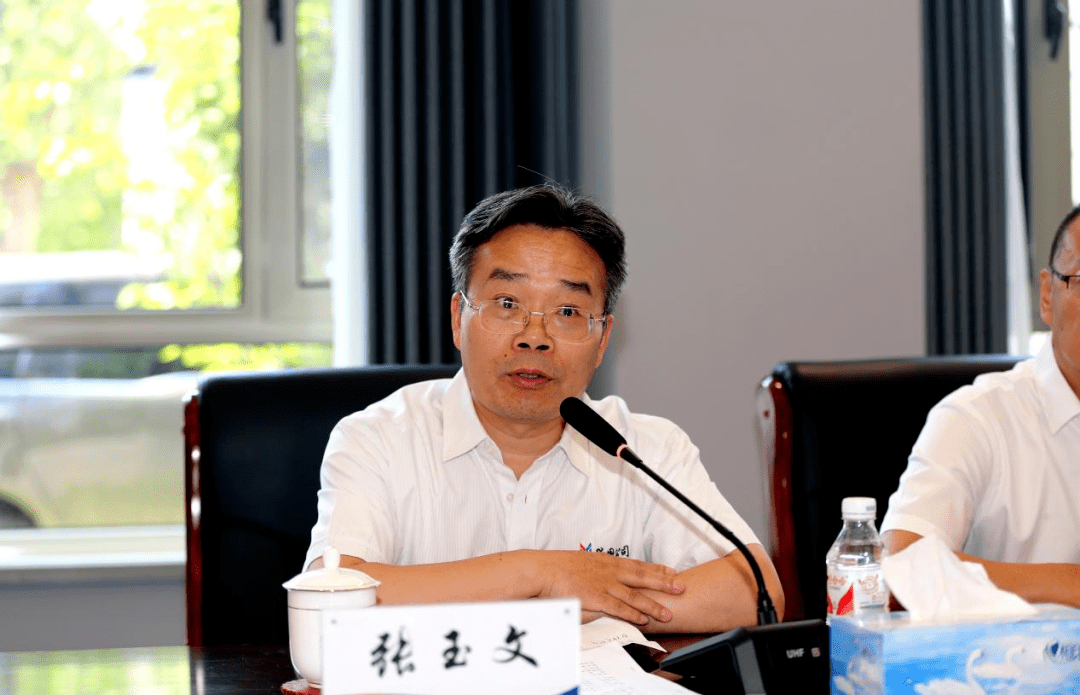 张玉文表示,我国九成以上的钢铁企业采用长流程生产,而其中高炉工序的