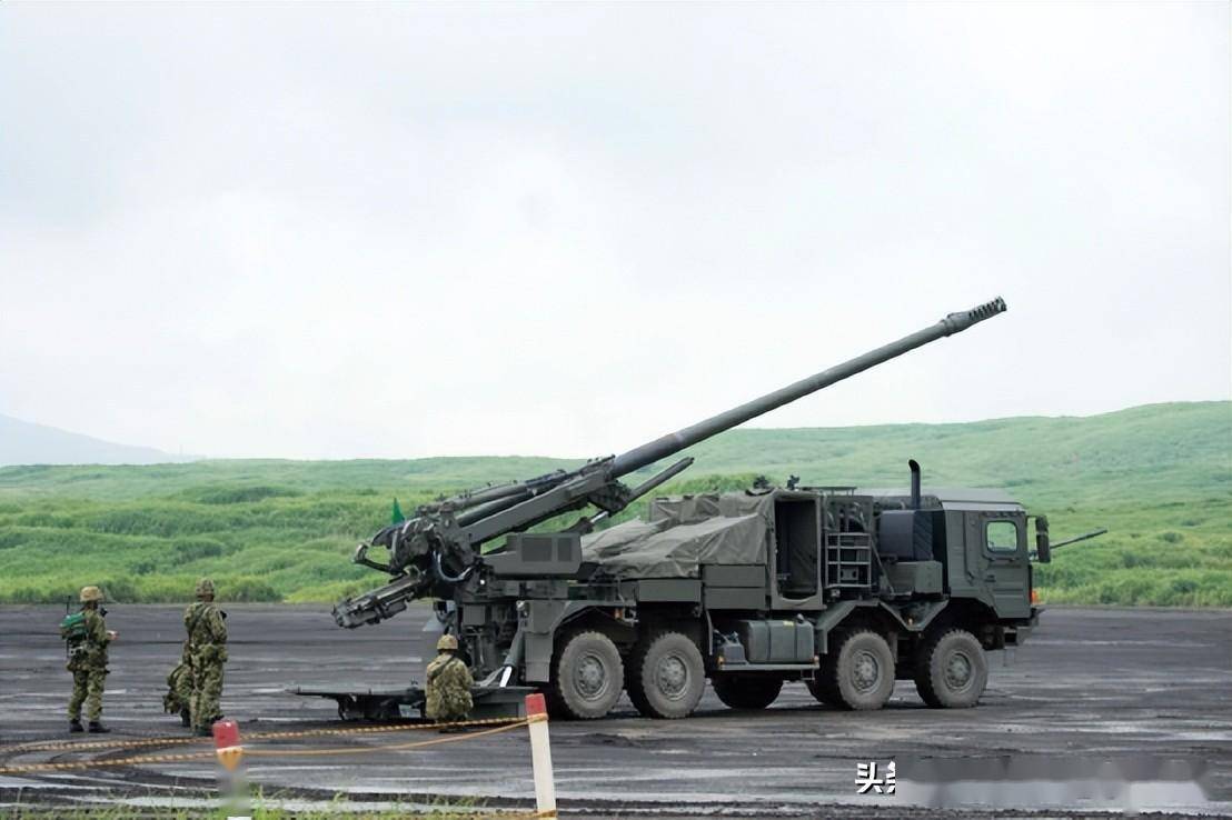 東瀛鈍刀——日本19式自行榴彈炮發展概況_車載榴彈炮_駕駛室_機動