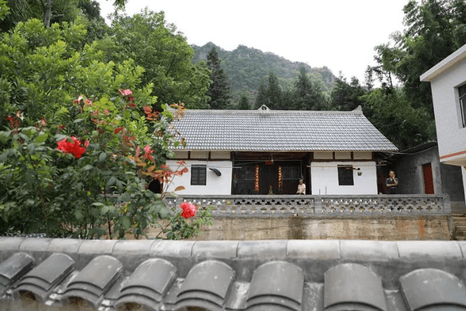 大方县六龙镇: 人居环境出新绩 小小村落展新颜_营盘村_沙井组_项目