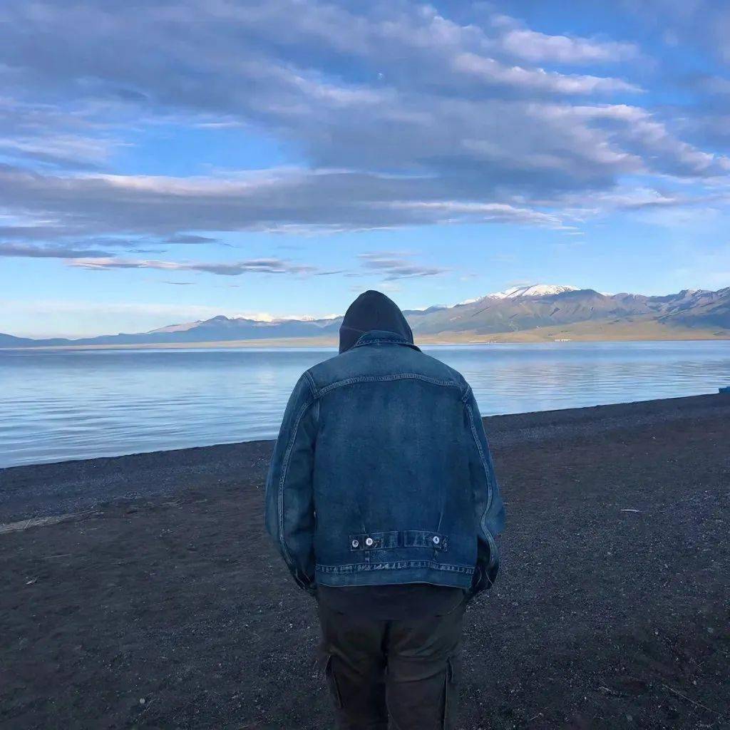 头像背景 丨山水一程 三生有幸_侵权_先生_网络