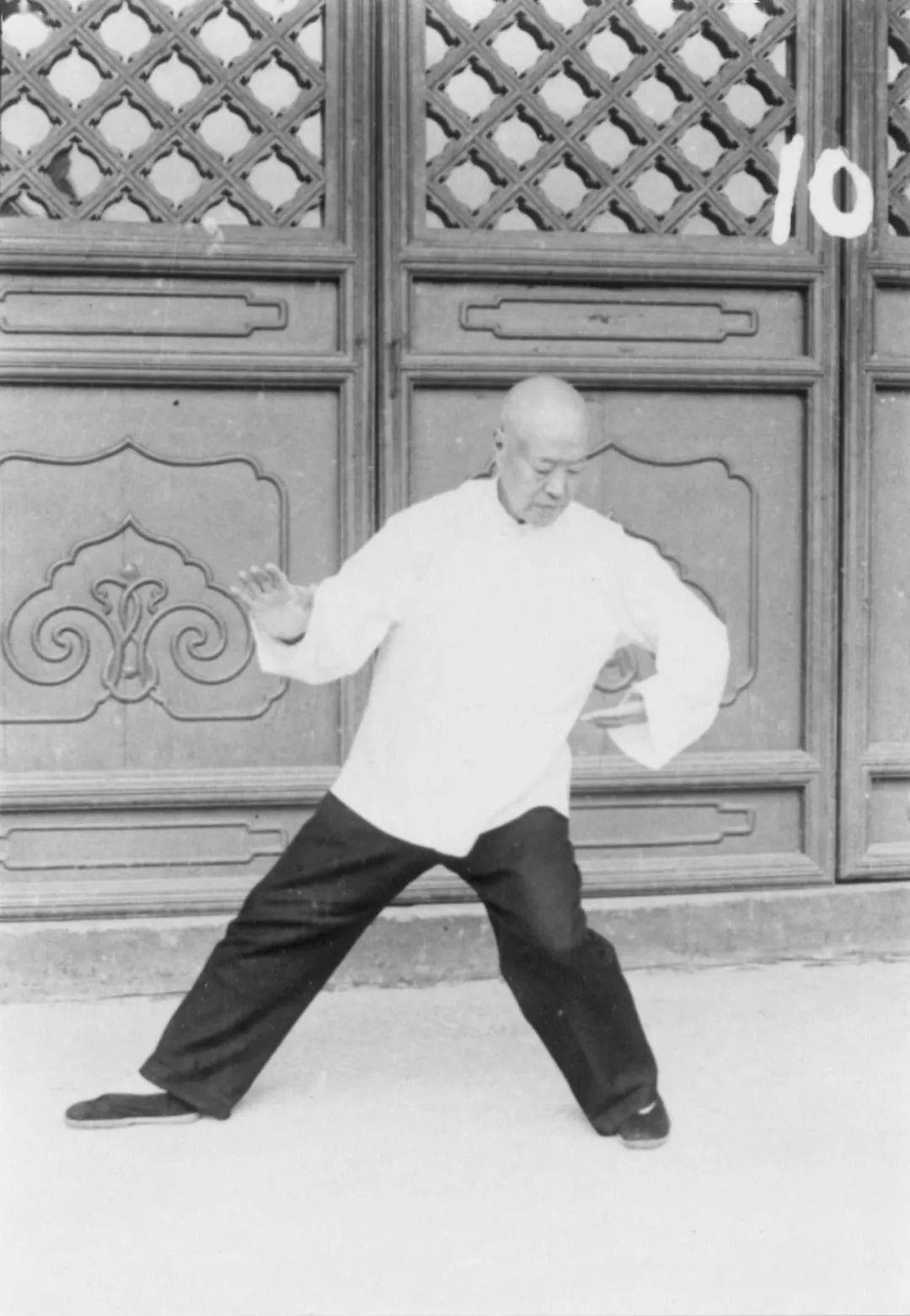 随李雅轩学太极 ——太极步练法_先师_步法_右脚