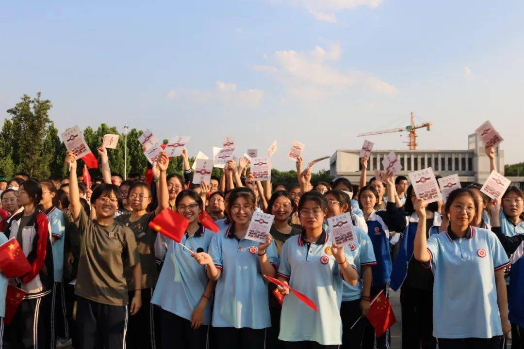 直击广饶一中二校区毕业典礼!_人生_征程_学子
