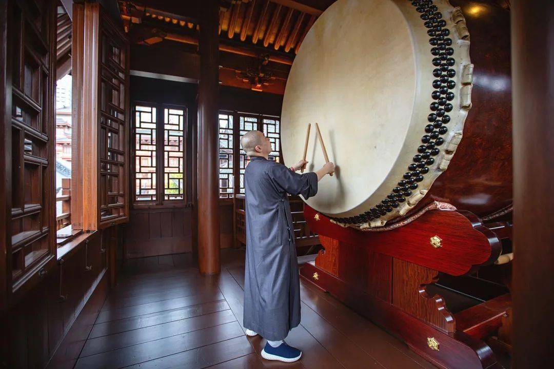 这里的洪钟能传遍三界,法鼓雷音穿透穹苍_鼓楼_佛法_寺院
