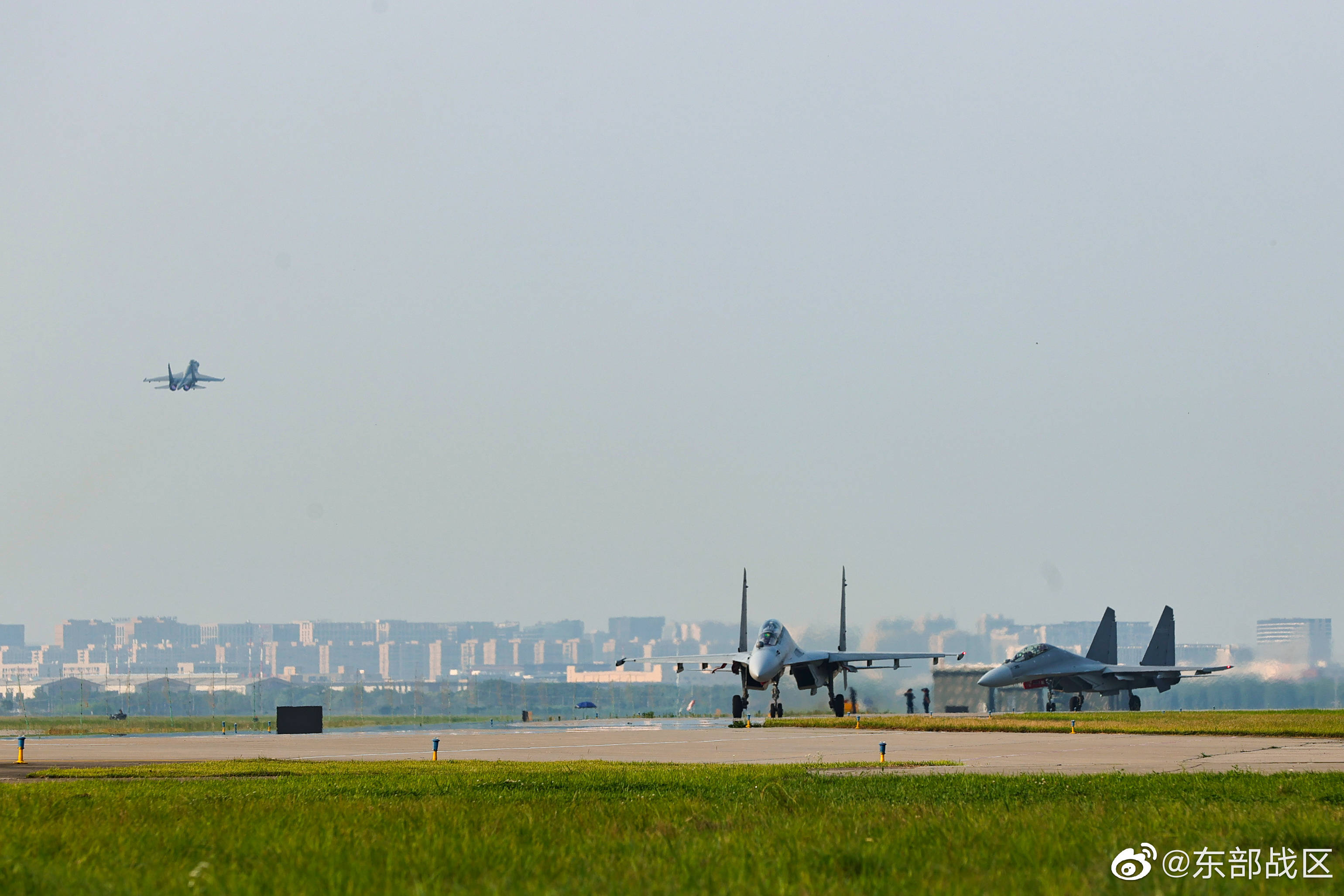 中国空军师改旅图片